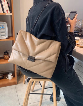 Over-size Chained Tote